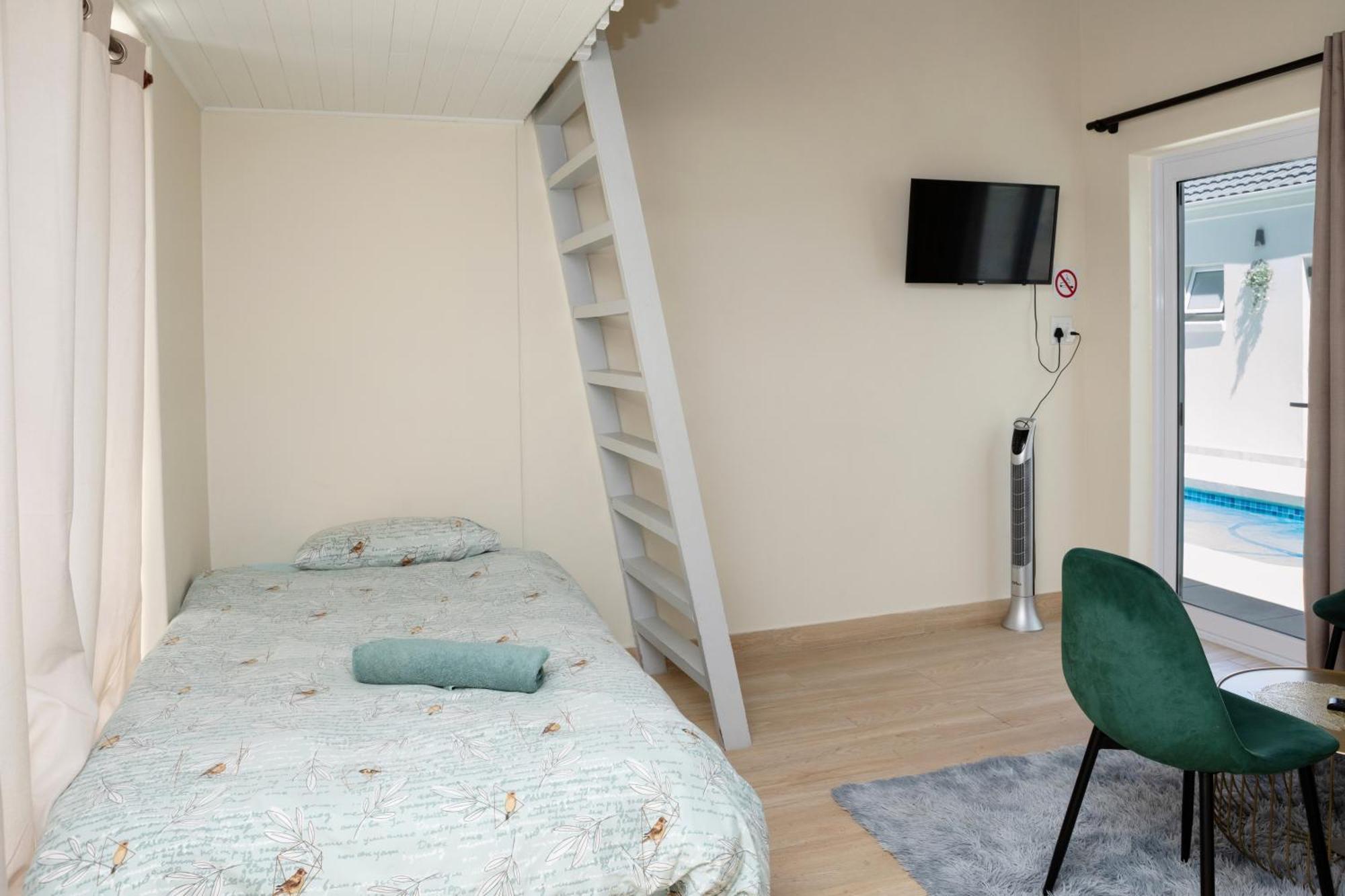 Ocean Vibes Hotel Kapstaden Eksteriør billede